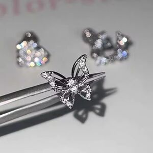 Elegant Silver Butterfly 🦋Stud Earring